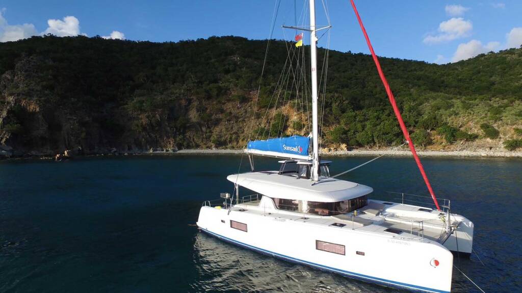 Sunsail Lagoon 424 