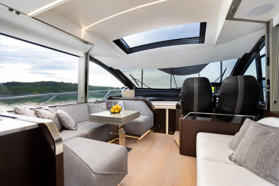 Sunseeker 65 Sport Yacht X2