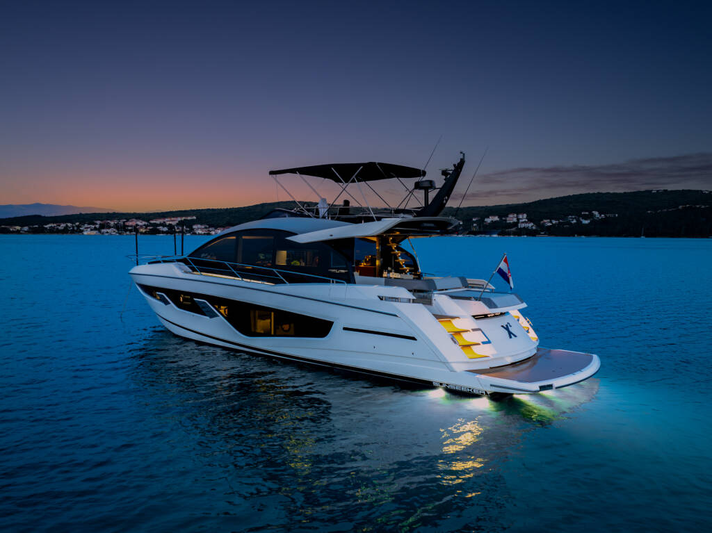 Sunseeker 65 X2