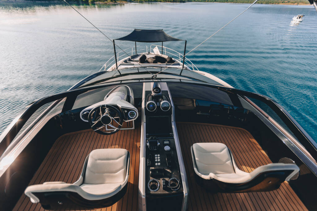 Sunseeker 65 X2