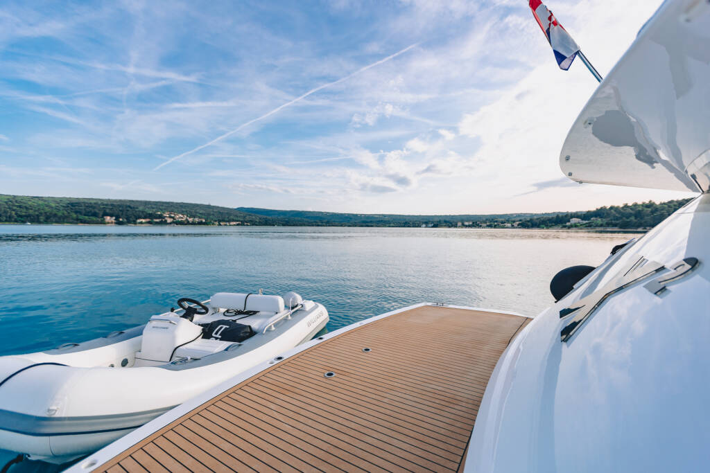 Sunseeker 65 X2