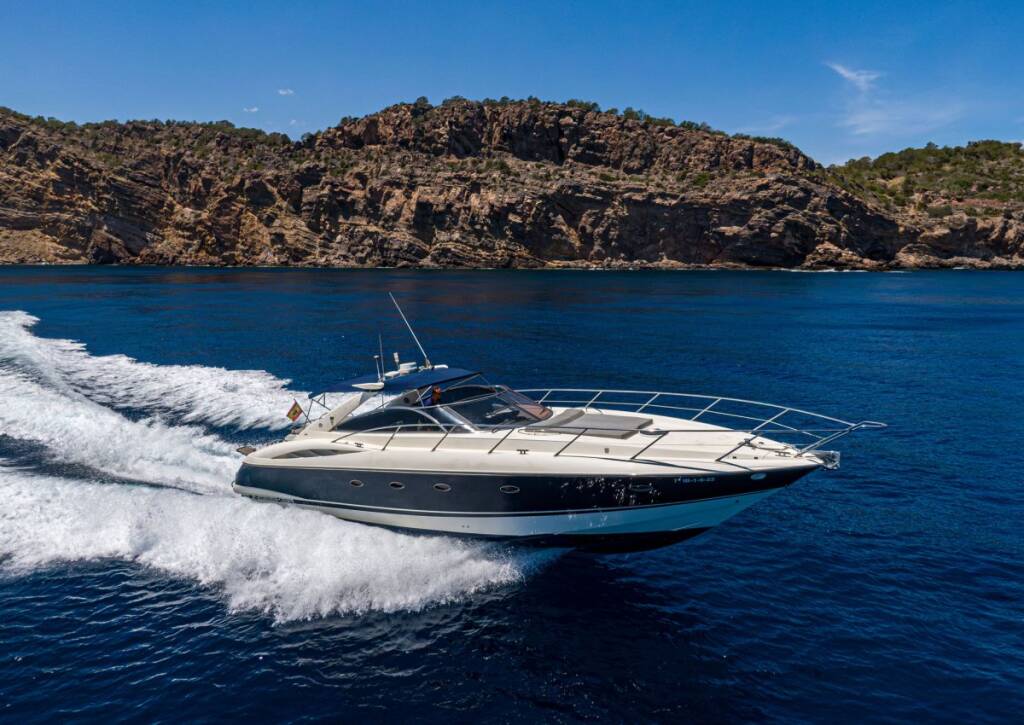 Sunseeker Camargue 47 Navarone