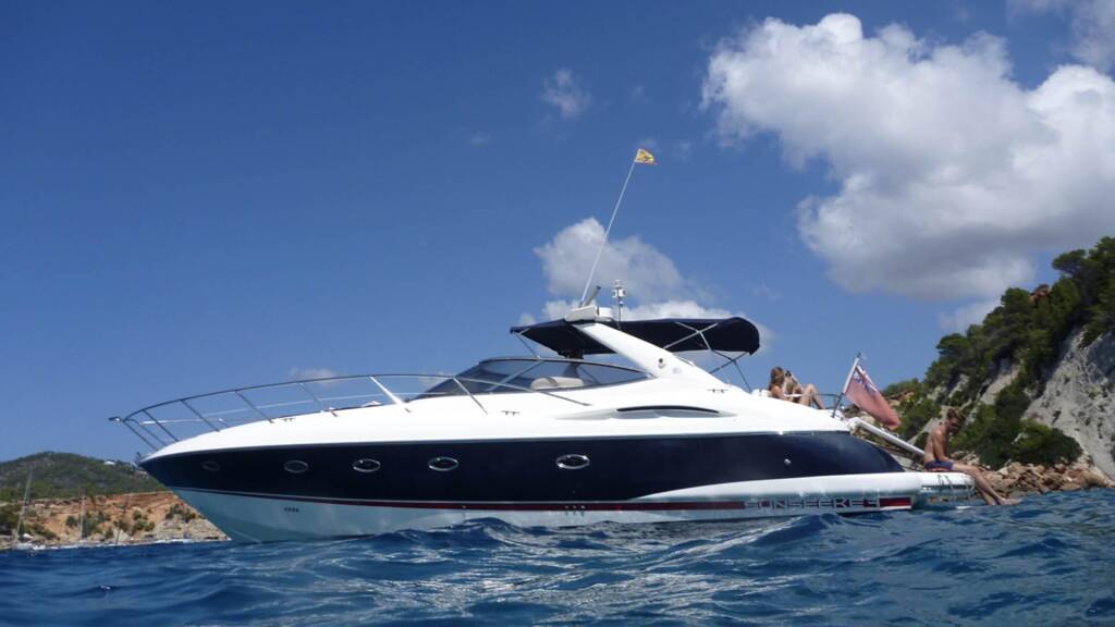 Sunseeker Camargue 47 Navarone