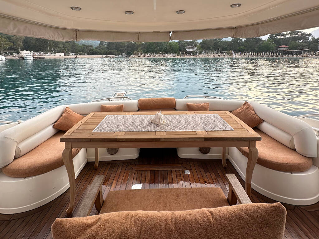 Sunseeker Manhattan 56 Jimena