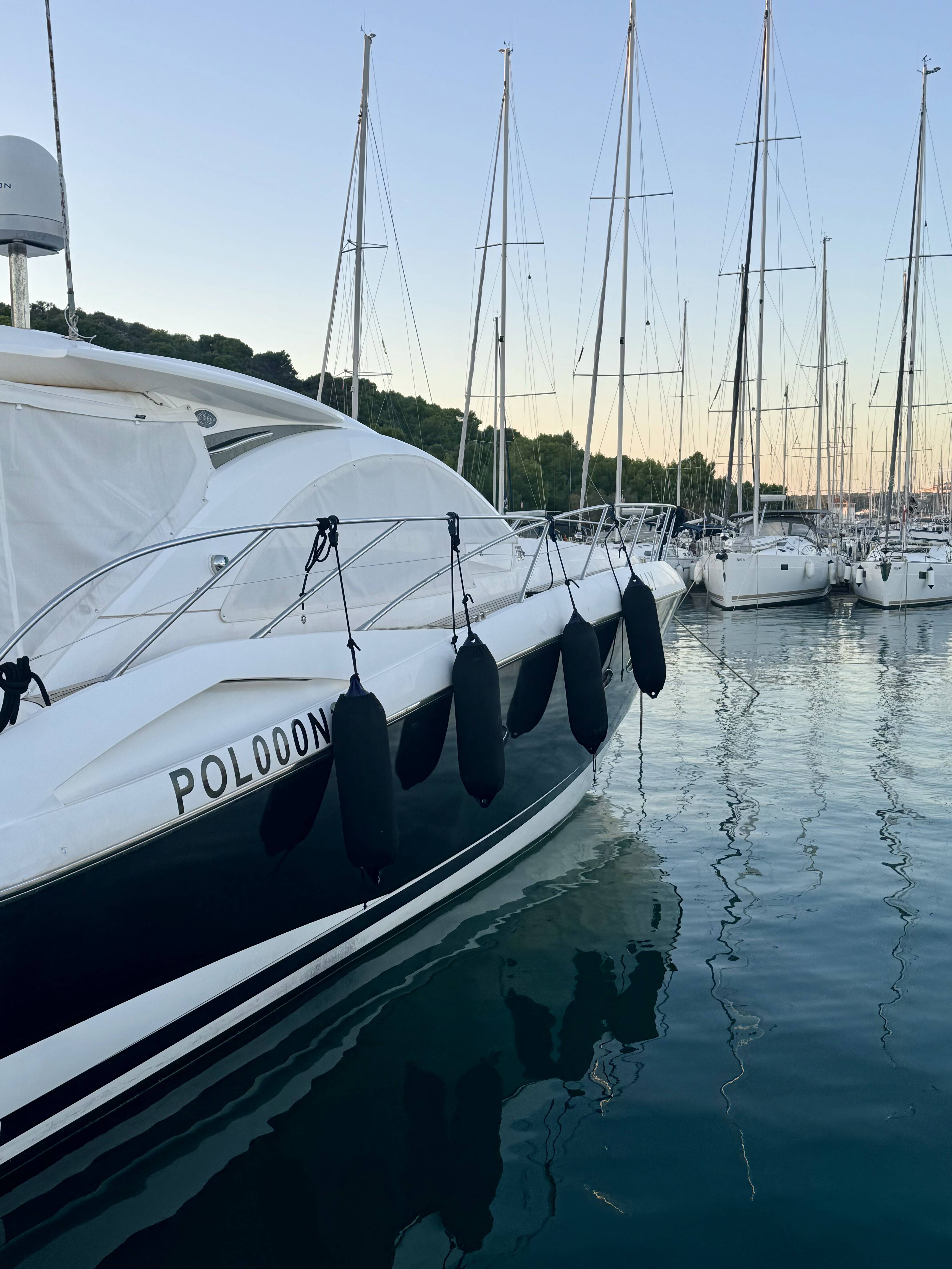 Sunseeker Portofino 53 Polly