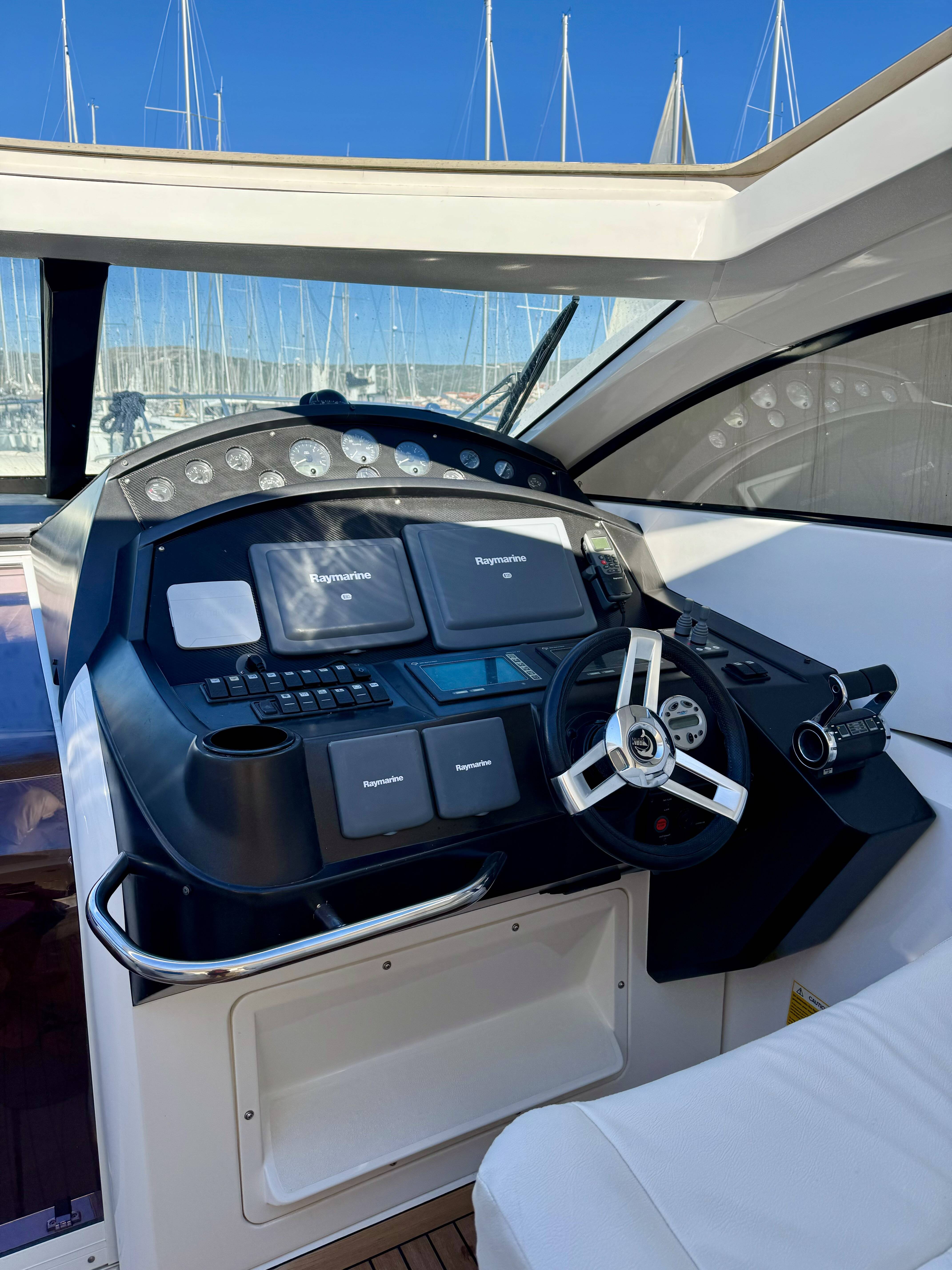 Sunseeker Portofino 53 Polly
