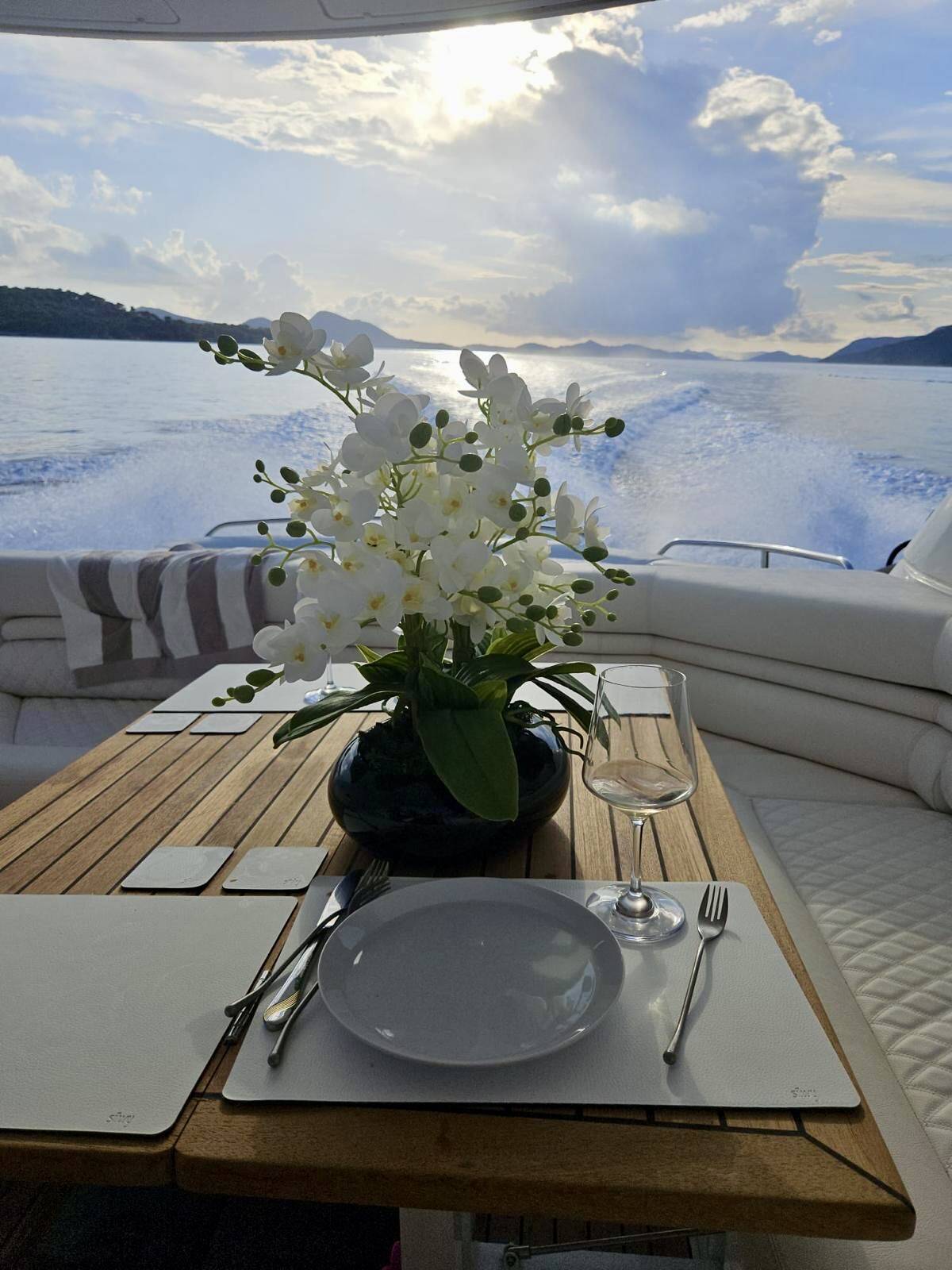 Sunseeker Portofino 53 Polly