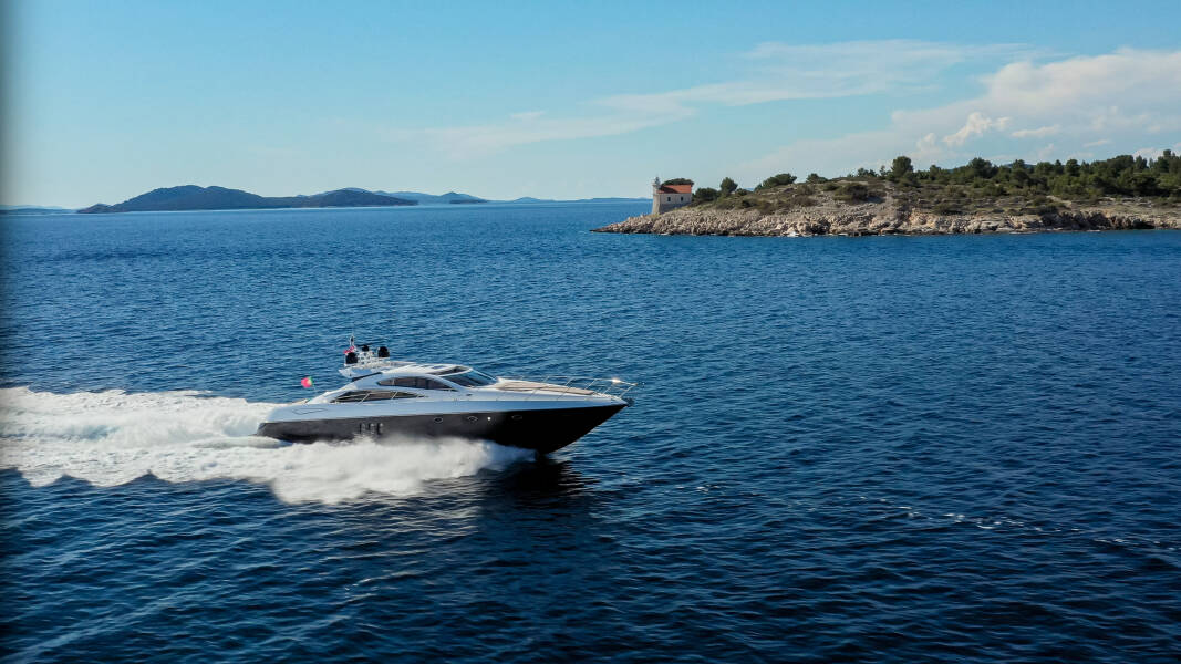 Sunseeker Predator 72 Boy Toy