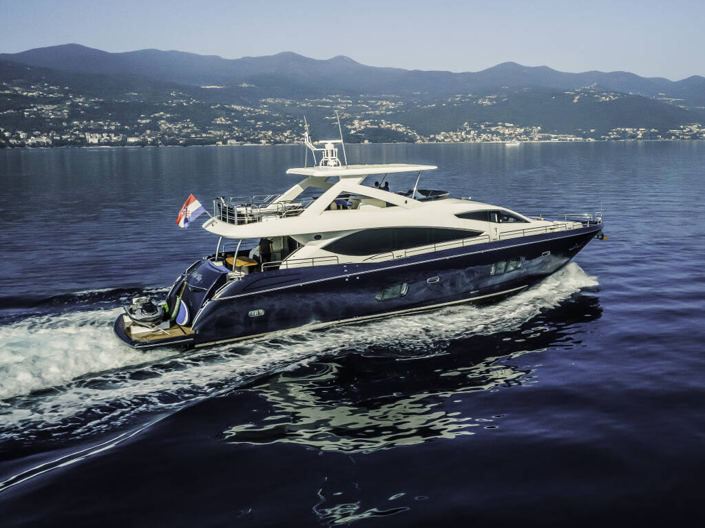 Sunseeker Yacht 86 The Best Way