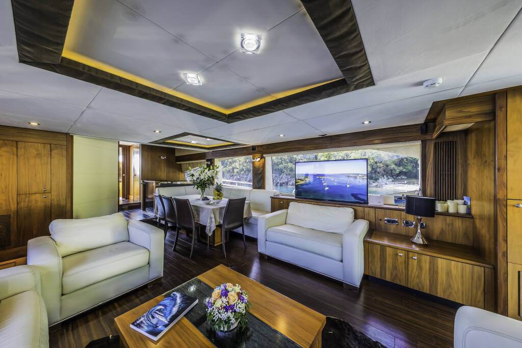 Sunseeker Yacht 86 The Best Way