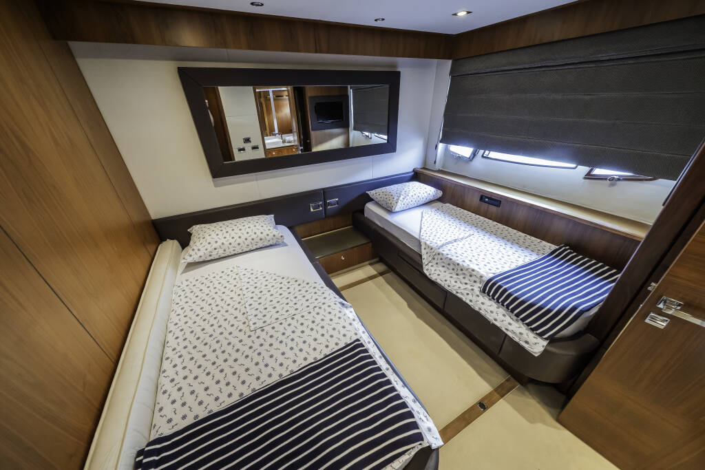 Sunseeker Yacht 86 The Best Way