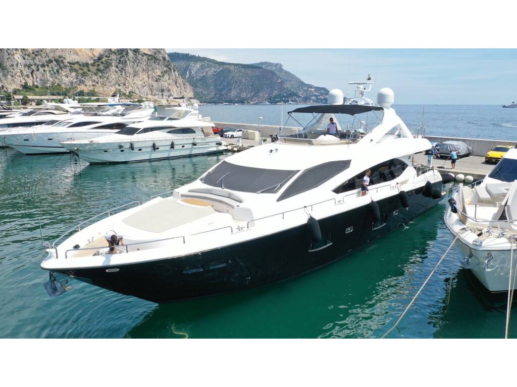 Sunseeker Yacht 88 Shine R