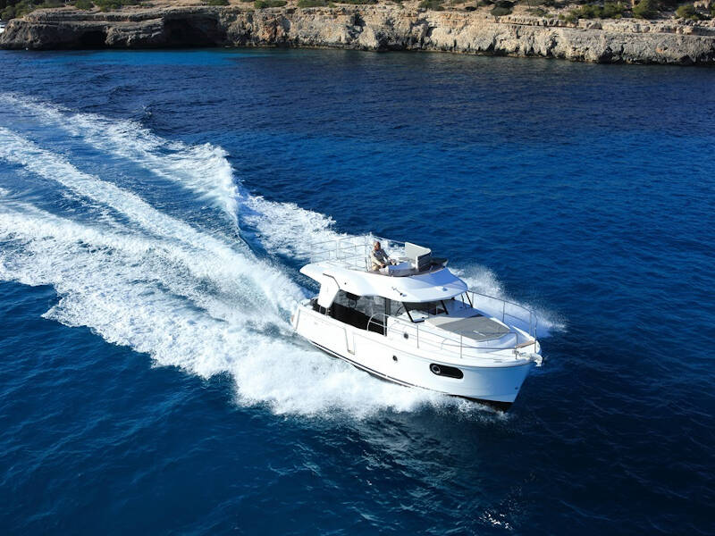 Swift Trawler 30 