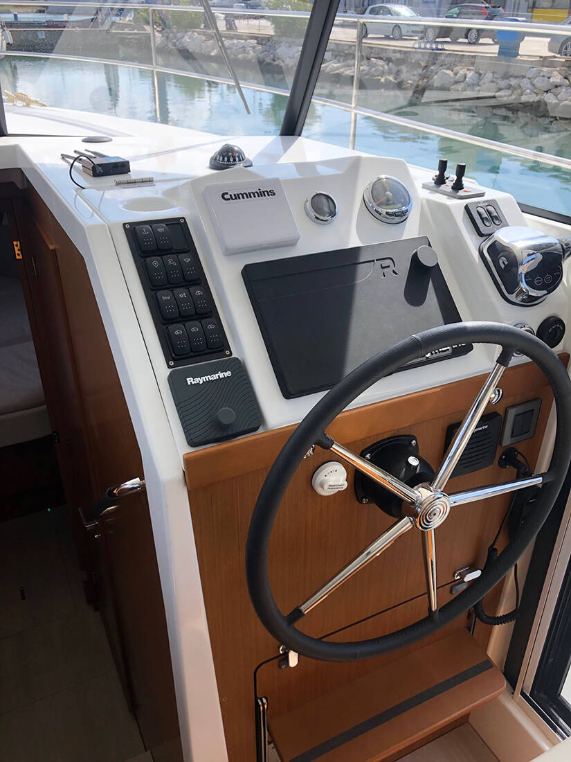 Swift Trawler 35 Max