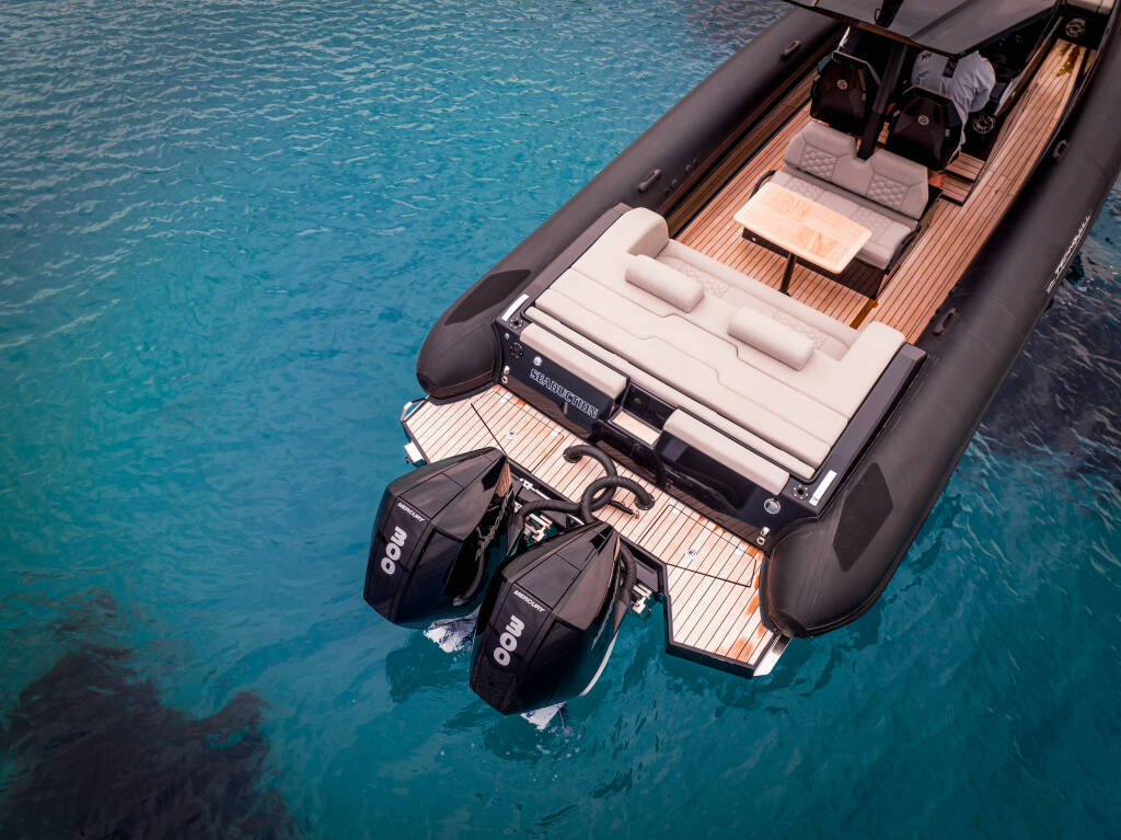 Technohull 38 Grand Sport SEADUCTION