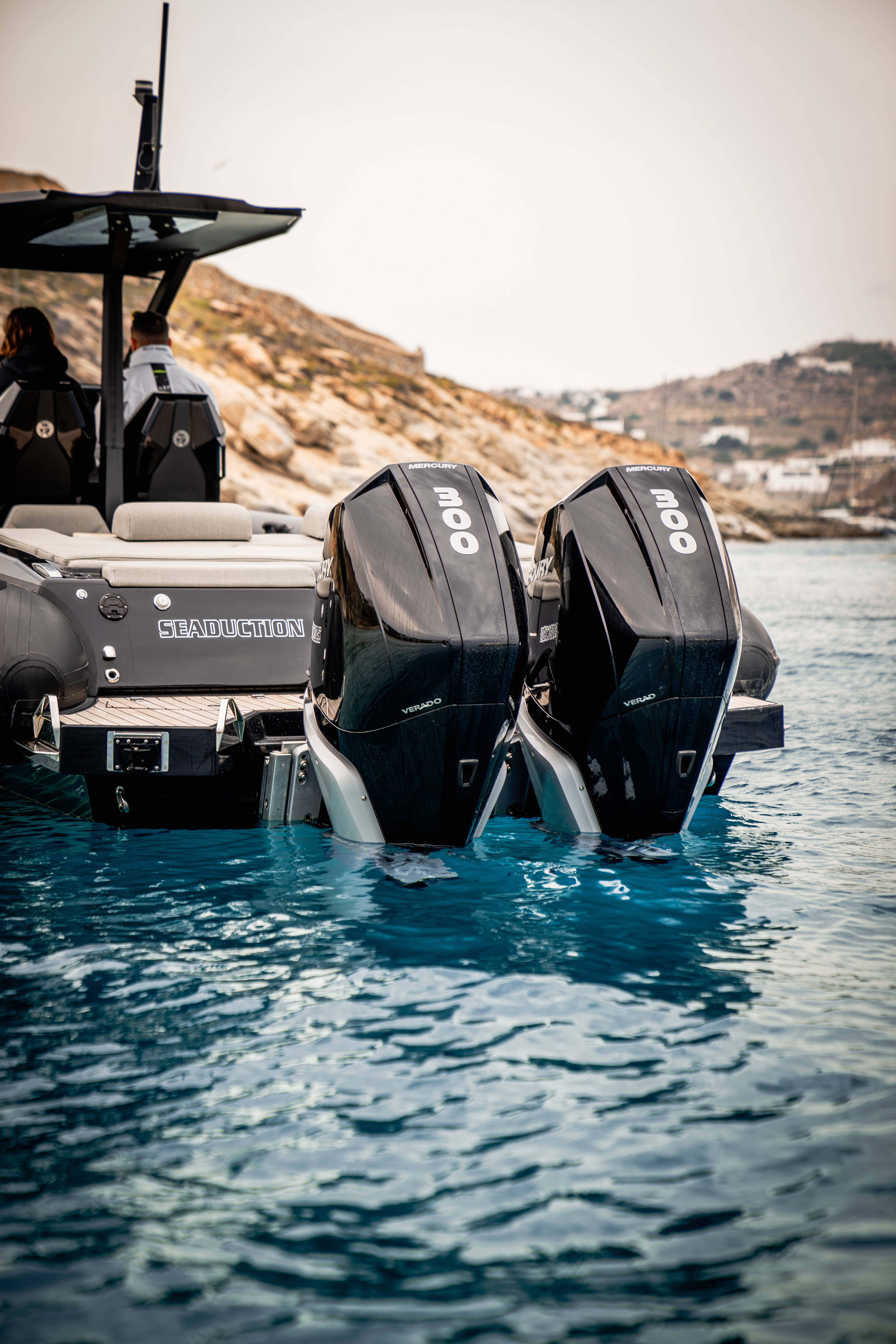 Technohull 38 Grand Sport SEADUCTION