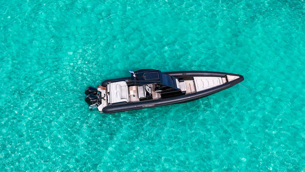 Technohull 38 Grand Sport SEADUCTION