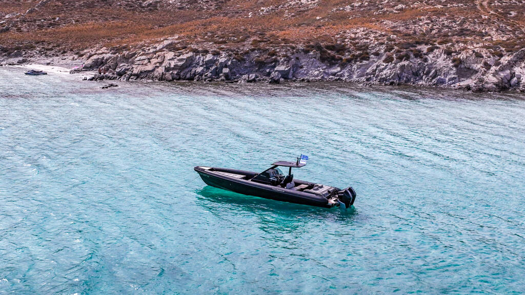 Technohull 38 Grand Sport SEADUCTION