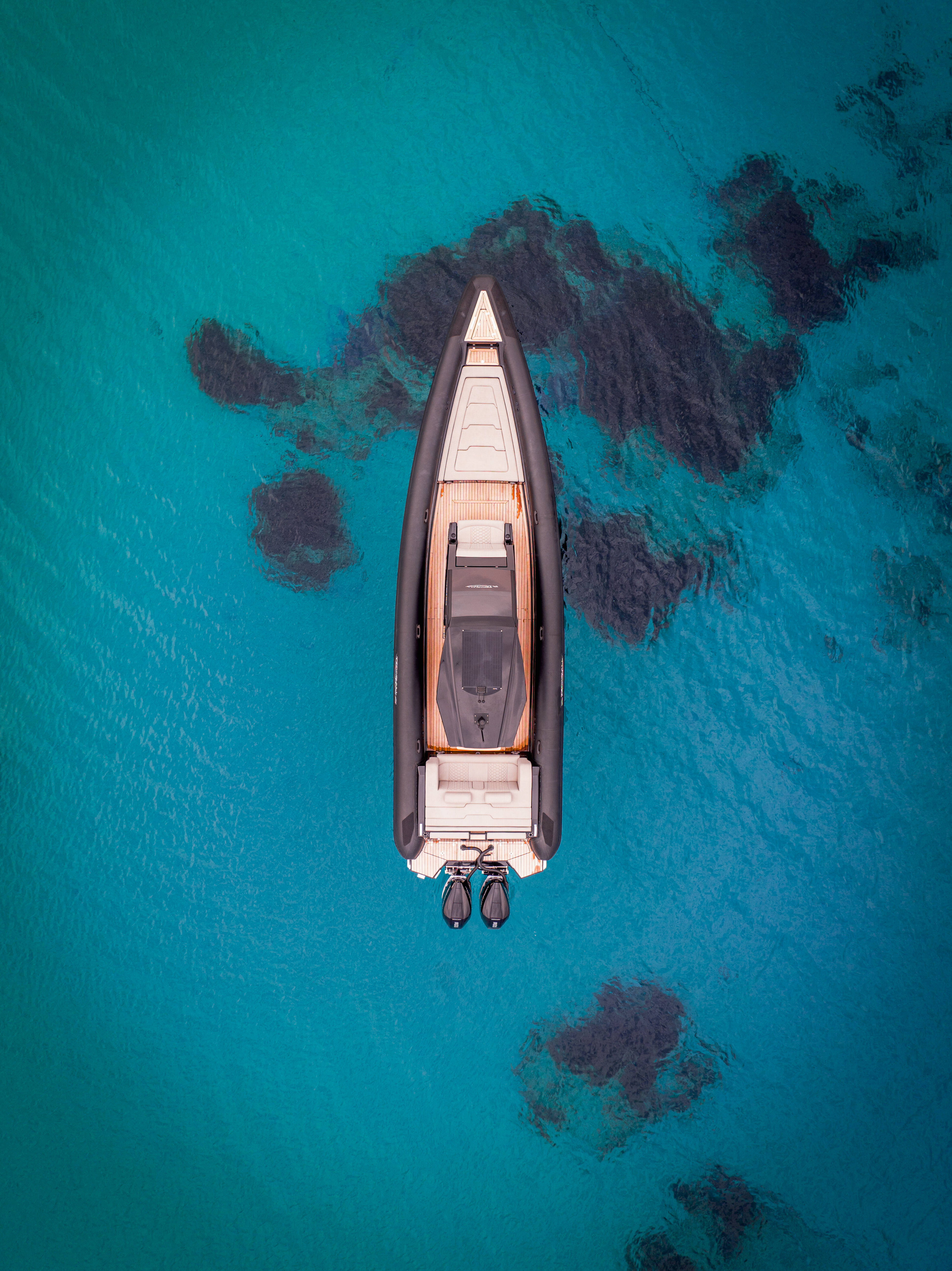 Technohull 38 Grand Sport SEADUCTION