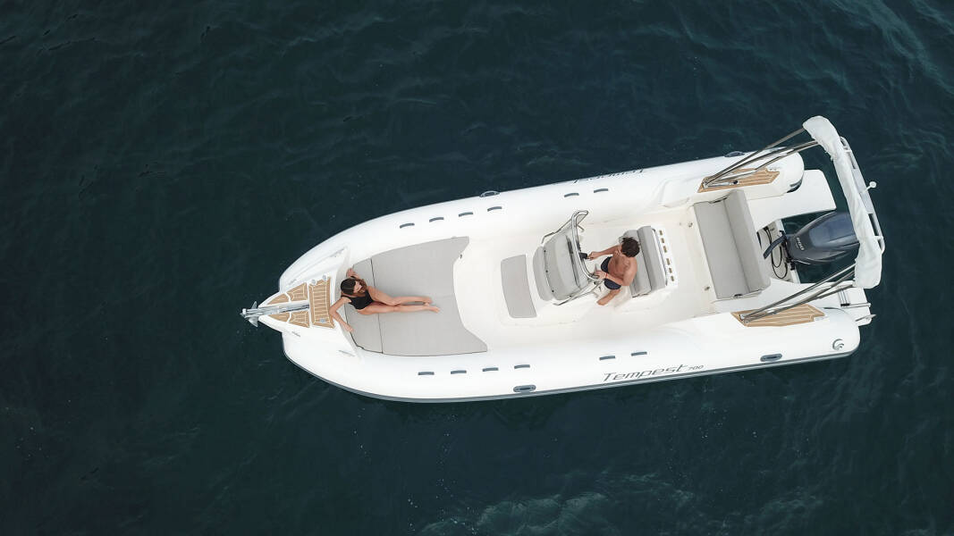 Tempest 700 Open 