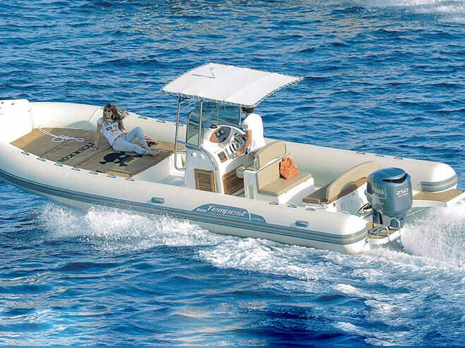 Tempest 900 Maxi Rib