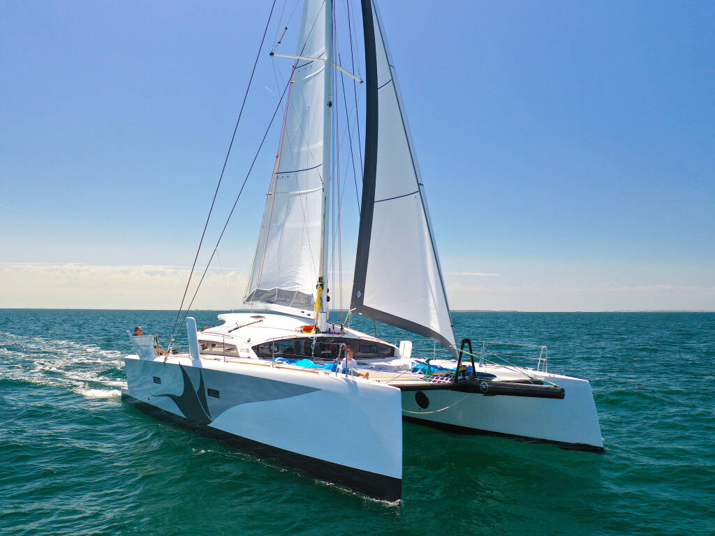 TS 42 • Manta Va'a