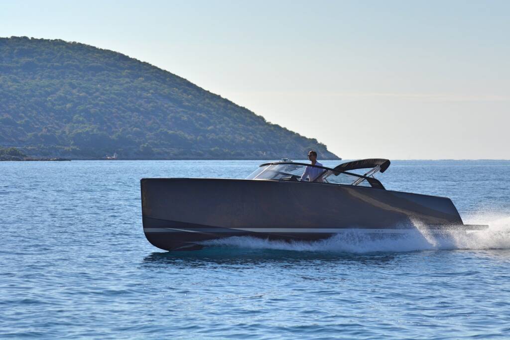 VanDutch 32 Hermes