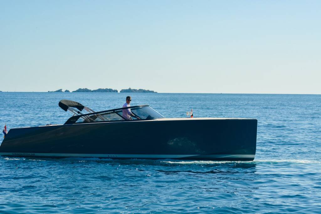 VanDutch 32 Hermes