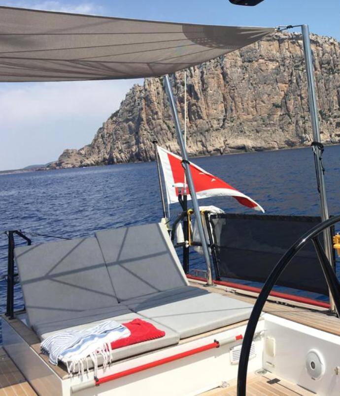 Vismara V71 Red Carpet