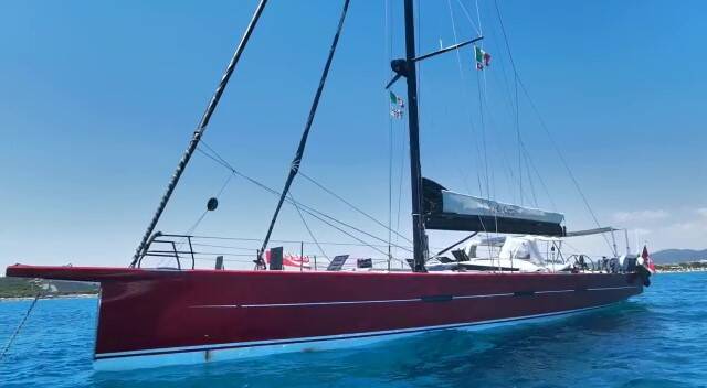 Vismara V71 Red Carpet