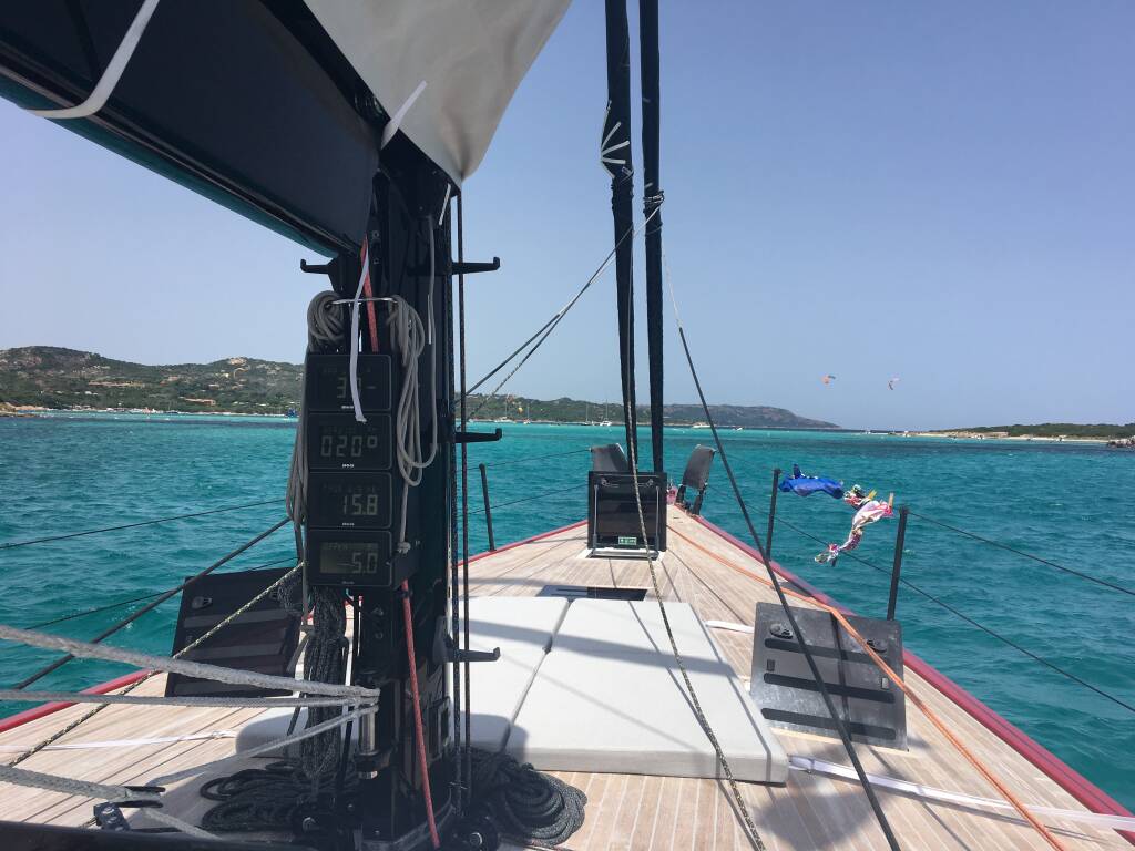 Vismara V71 Red Carpet