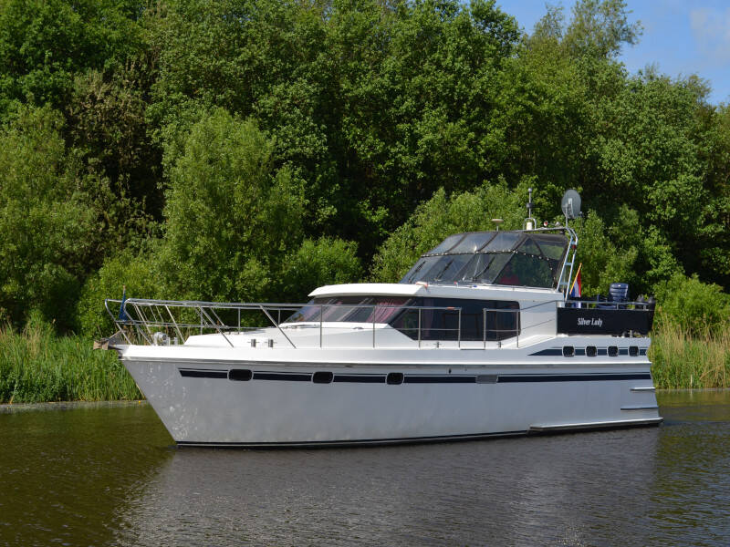 Vri-Jon Contessa 1370 Silver Lady